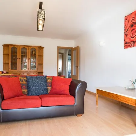 Two Bedroom Ground Floor Olhos De Agua Lejlighed